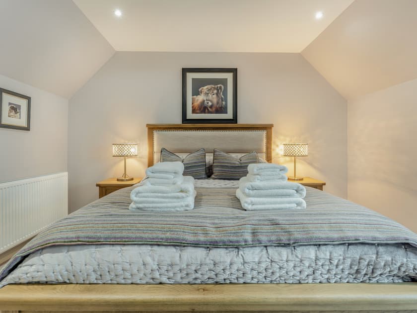 Double bedroom | Mayflower - Paddockhall Cottages, Linlithgow, near Edinburgh 