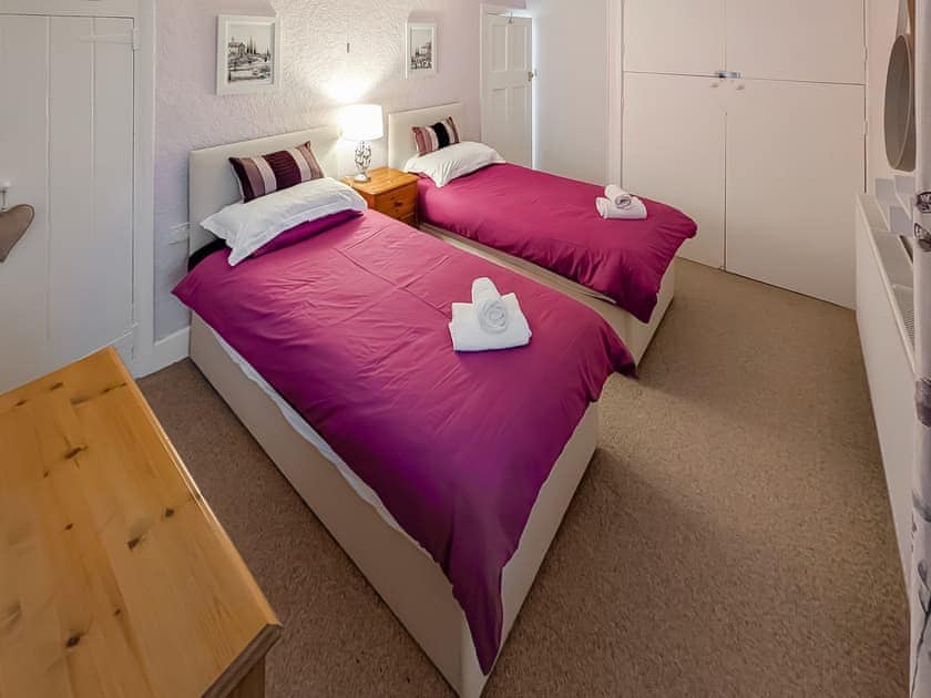 Twin bedroom | Synod Cottage, Synod Inn, near Llandysul