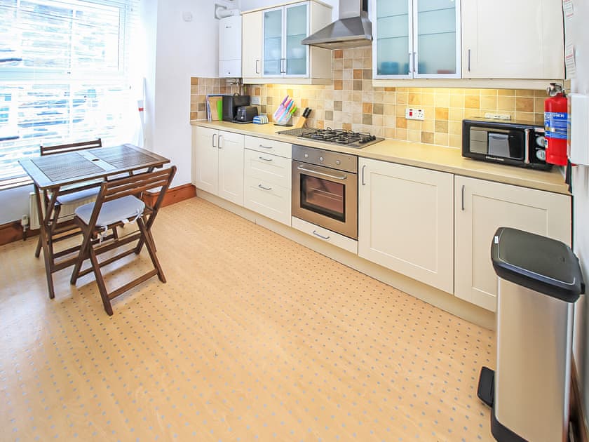 Kitchen/diner | Captain’s Rest, Porthmadog