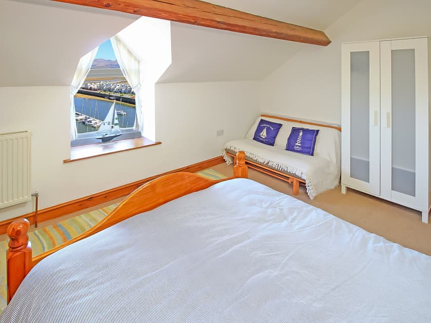 Bedroom | Captain’s Rest, Porthmadog