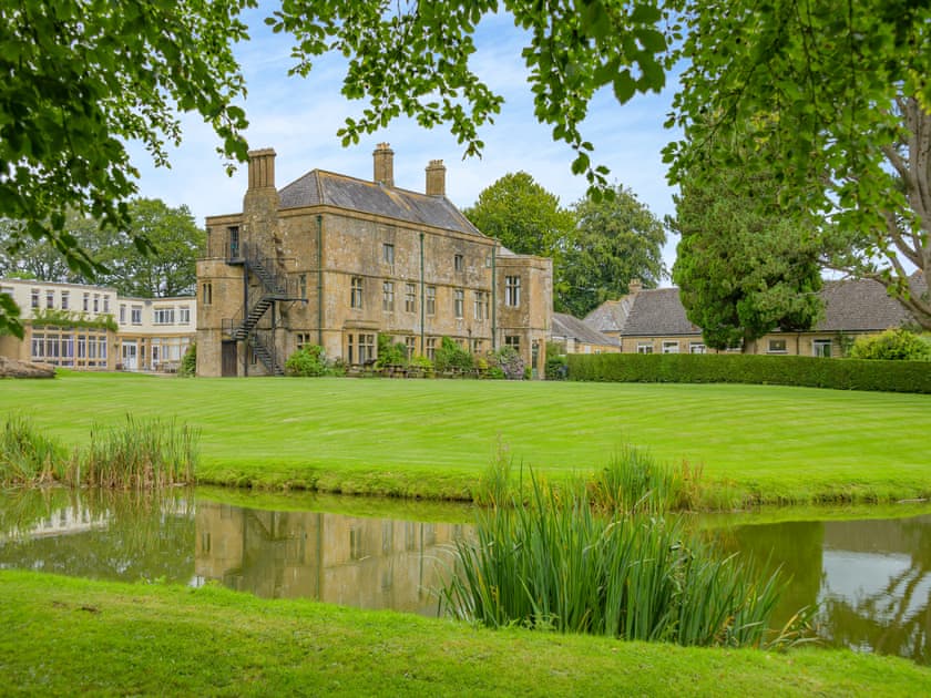 Garden and grounds | Hooke Court, Hooke, near Beaminster