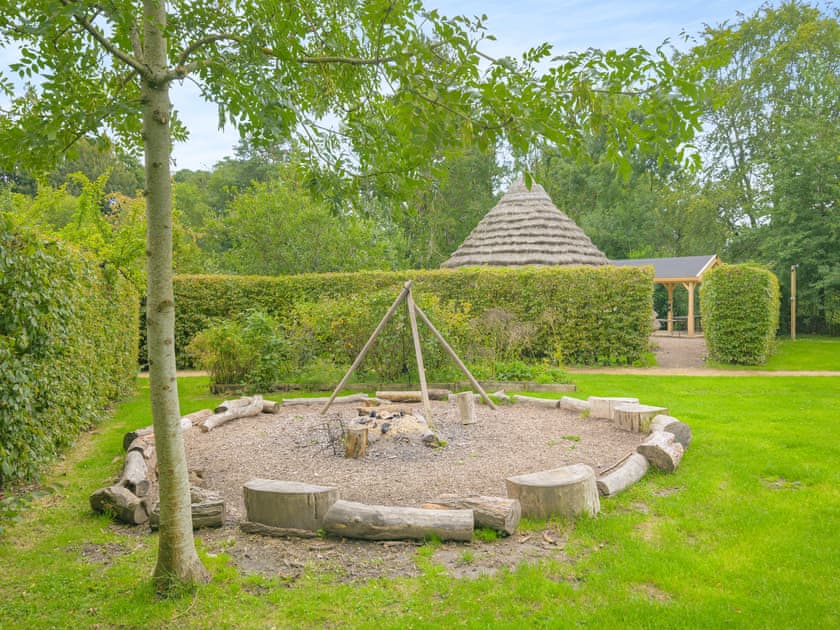 Garden and grounds | Hooke Court, Hooke, near Beaminster