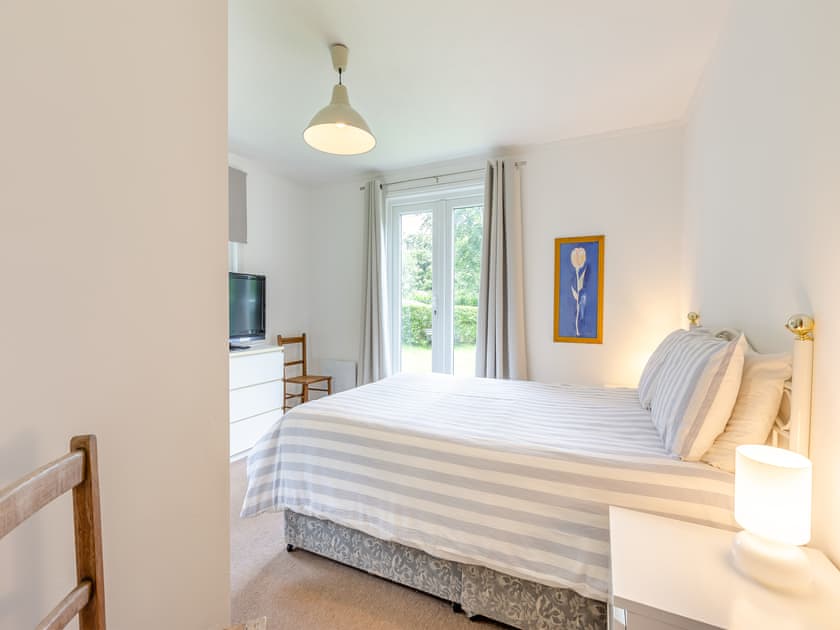 Double bedroom | Honey Hanger - At Berridon Lodges, Bradworthy, near Holsworthy