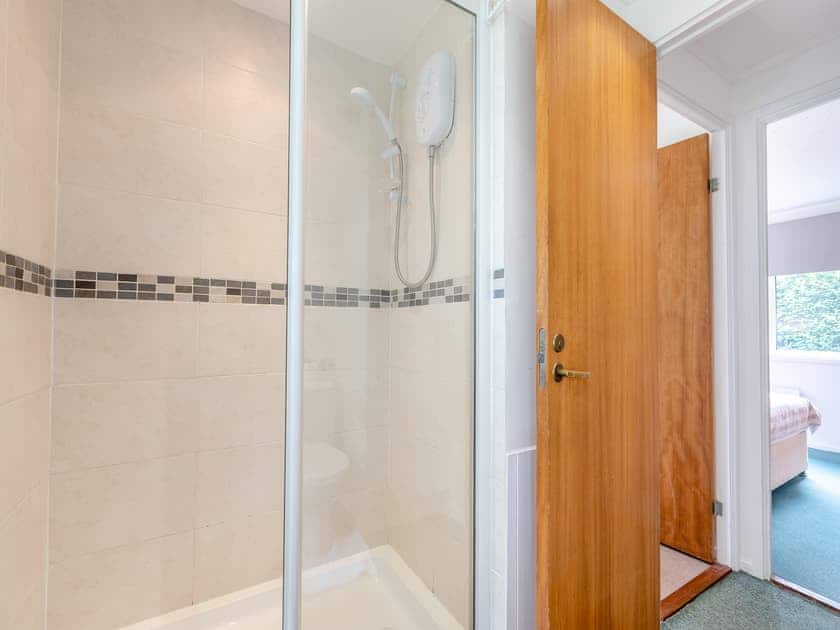 Bathroom | Honey Hanger - At Berridon Lodges, Bradworthy, near Holsworthy