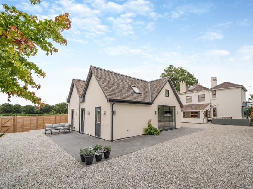 Exterior | Ysgubor Caemai, Wrexham