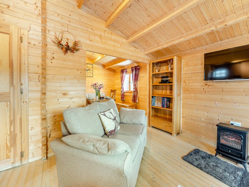 Living room | Lochinvar Clydesdale Cabin - Lochinvar Lets, Plains, near Airdrie