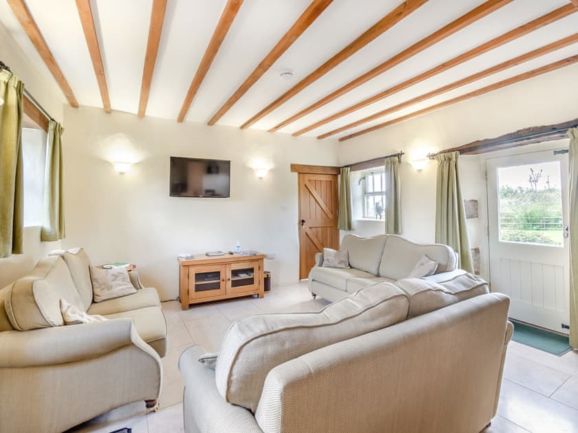 Living area | White Park Cottage - Broad Ecton Farm, Wetton, Ashbourne