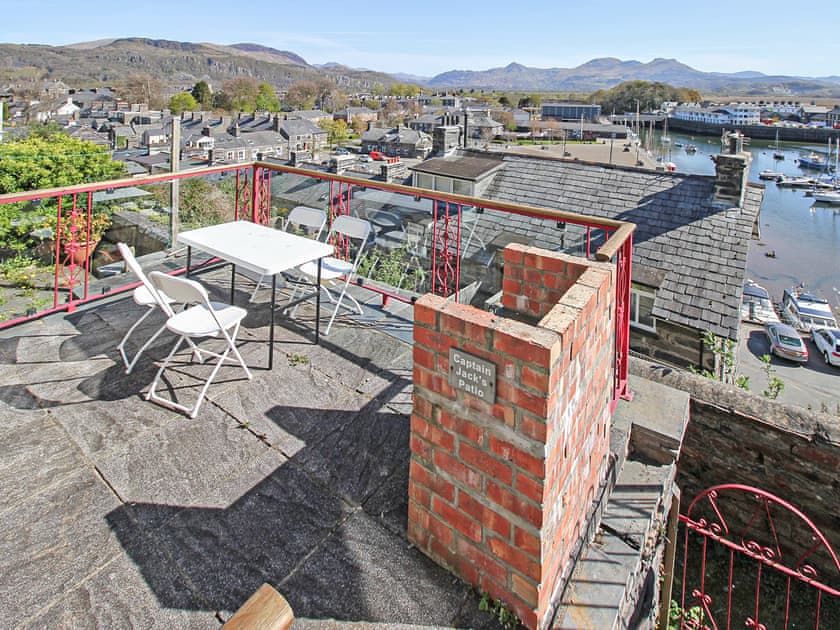 Terrace | Captain Jack’s, Porthmadog