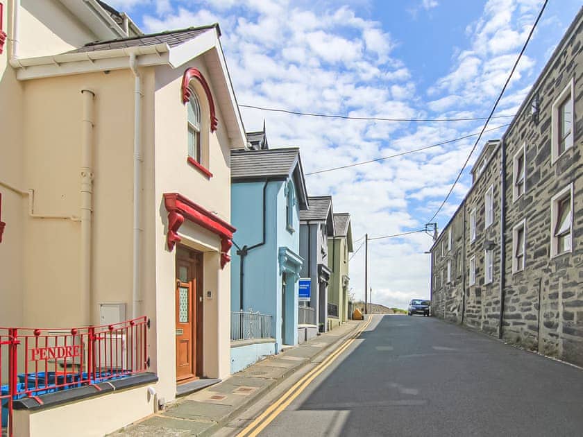 Exterior | Captain Jack’s, Porthmadog