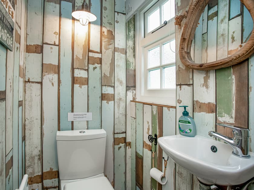 Bathroom | Lobster Cottage, Holcombe, near Dawlish
