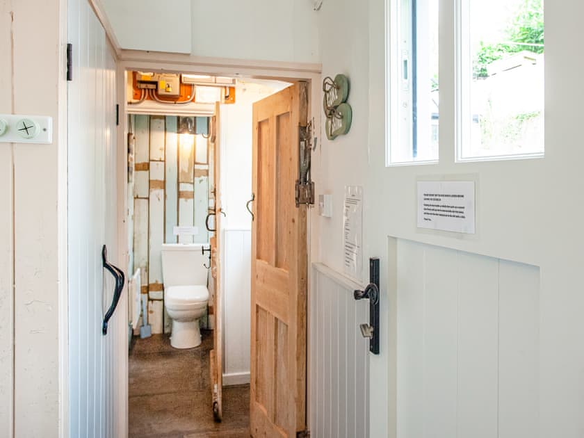 Bathroom | Lobster Cottage, Holcombe, near Dawlish