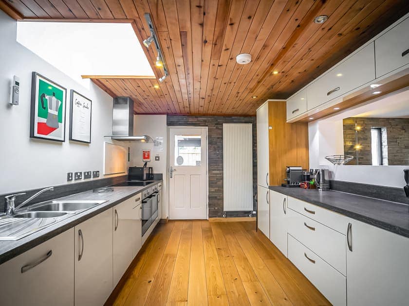 Fantastic modern kitchen | Kirkstone Lodge, Inveruglass, near Kingussie