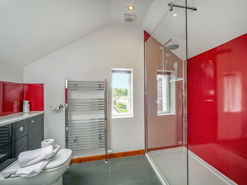 Shower room | Kirkstone Lodge, Inveruglass, near Kingussie