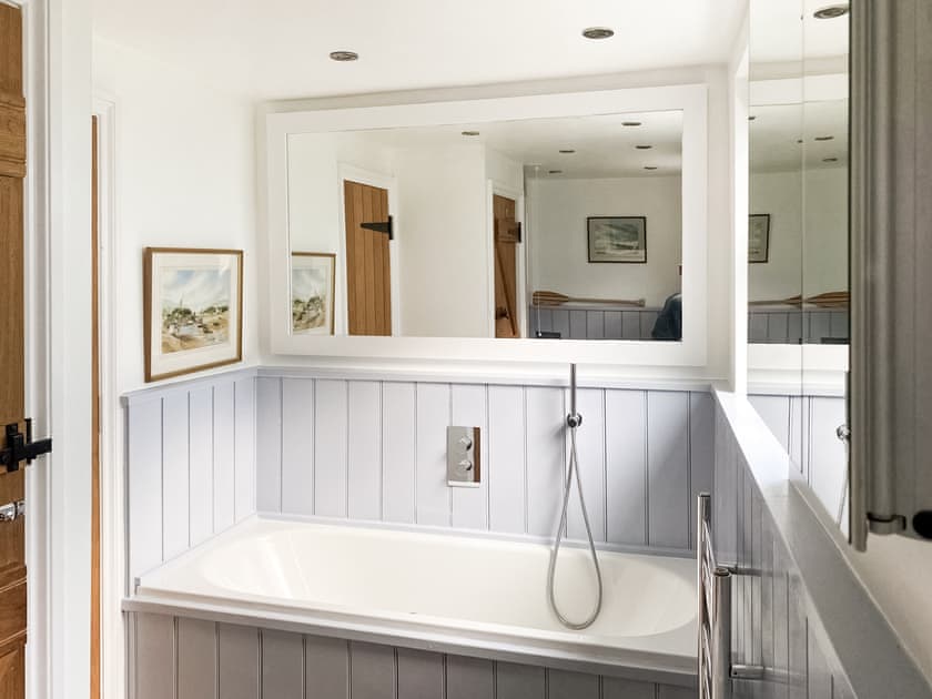 Bathroom | Hepzibah Cottage, Broad Haven