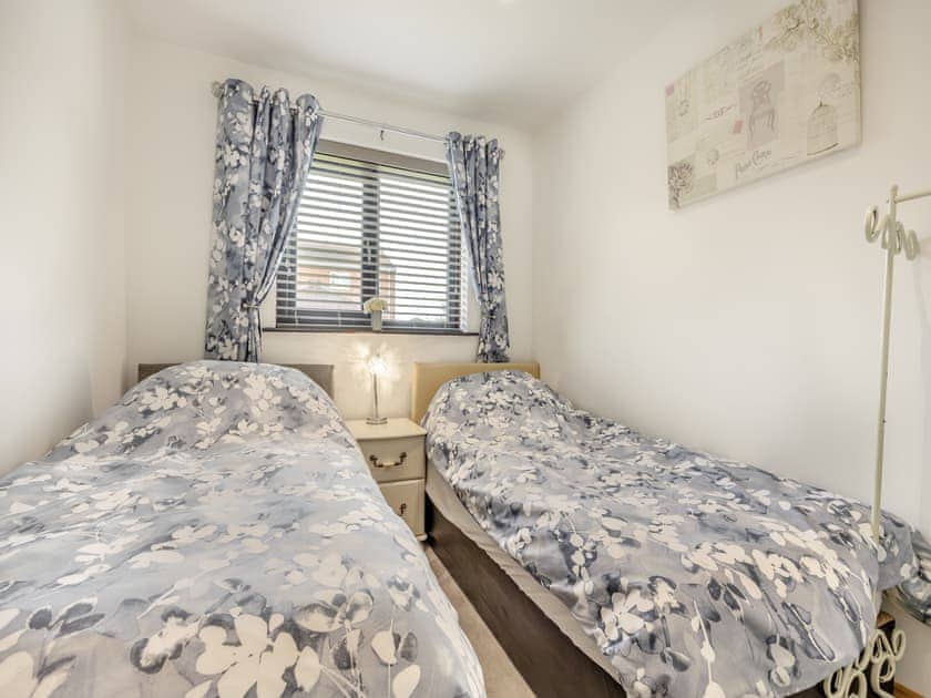 Twin bedroom | The Hideaway, Chapel St. Leonards, near Skegness