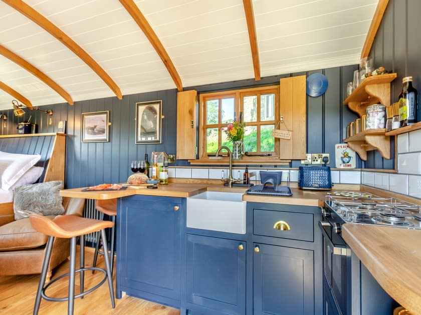 Kitchen area | Flossy’s View - Wuthering Huts, Oldfield, near Keighley