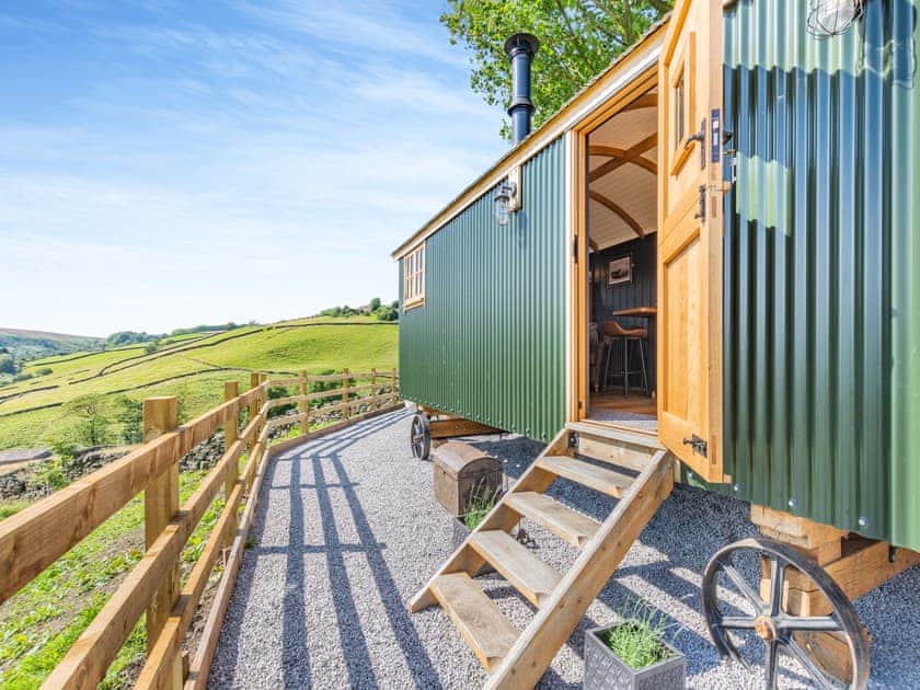 Exterior | Flossy’s View - Wuthering Huts, Oldfield, near Keighley
