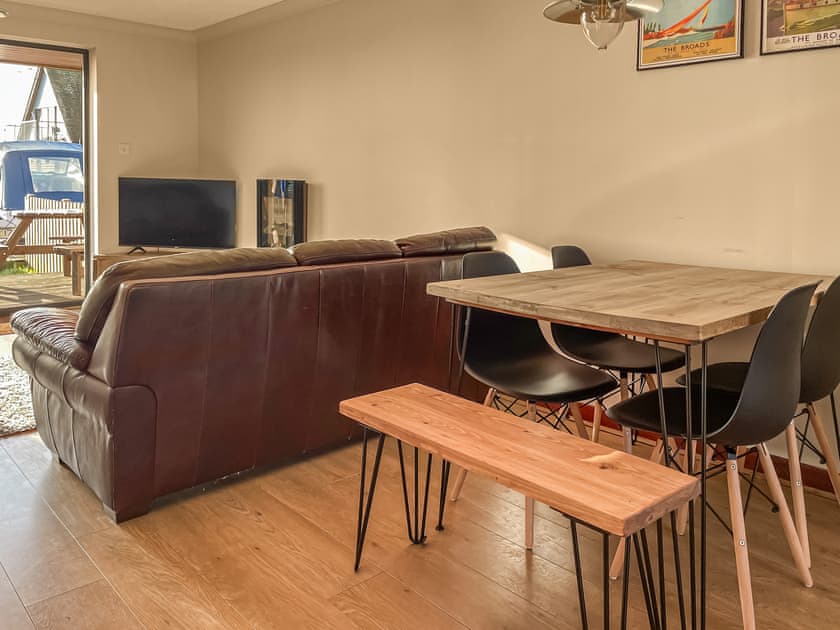 Open plan living space | Marina Vista, Horning