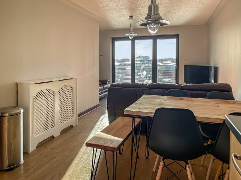 Open plan living space | Marina Vista, Horning