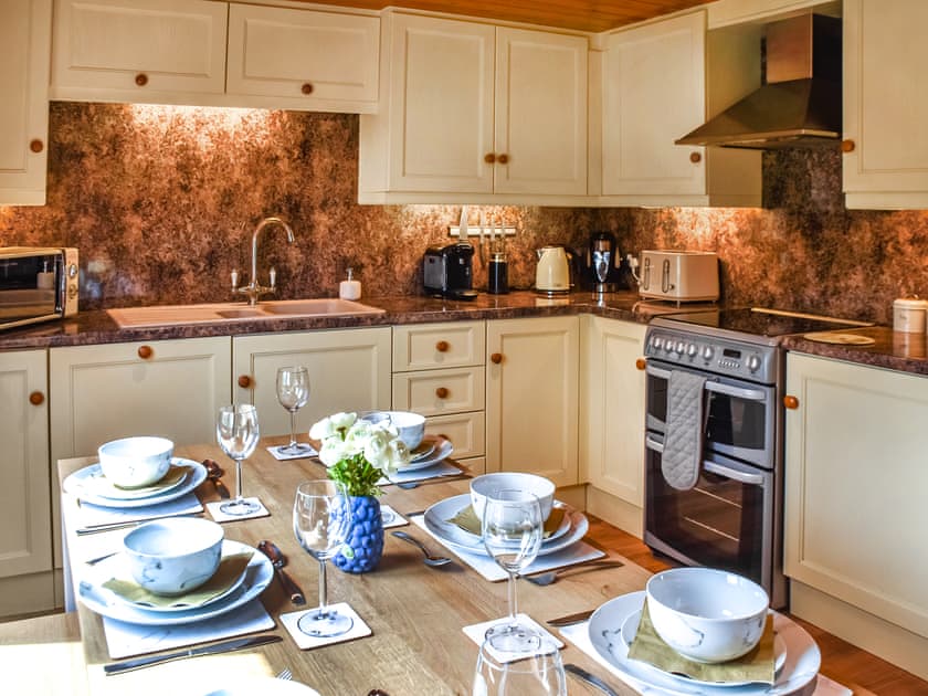 Kitchen/diner | Wild Grape Lodge, Fritton, near Great Yarmouth