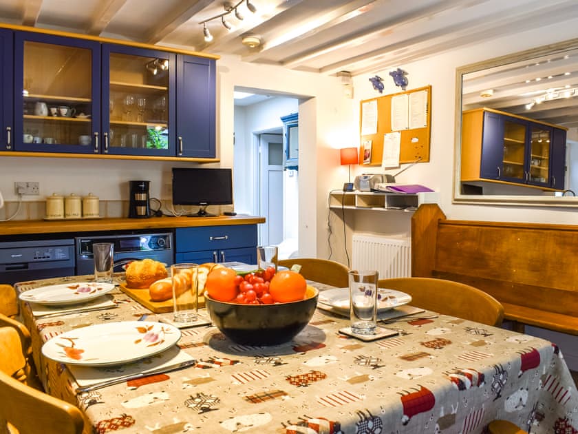 Kitchen/diner | Fox Cottage, Mylor Bridge, near Falmouth