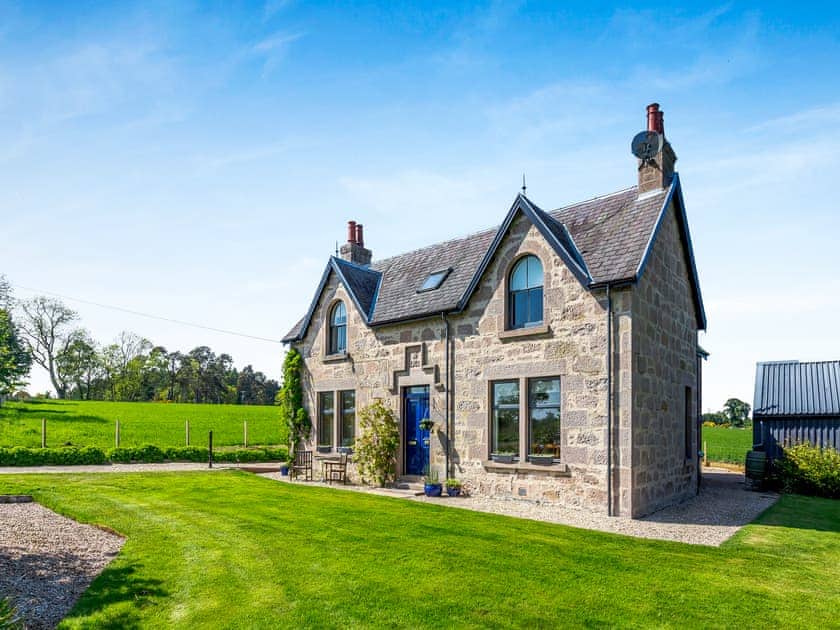 Exterior | The Laurels, Forres