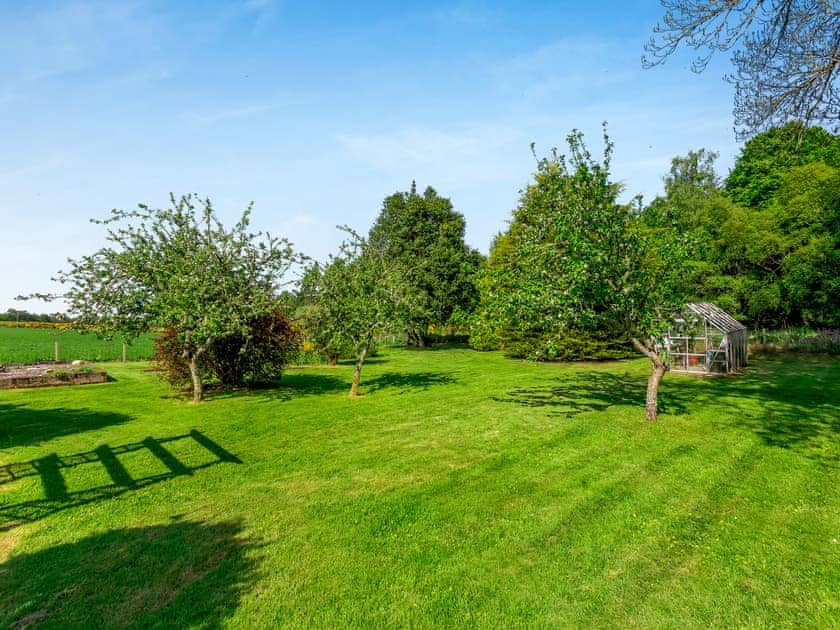 Garden and grounds | The Laurels, Forres