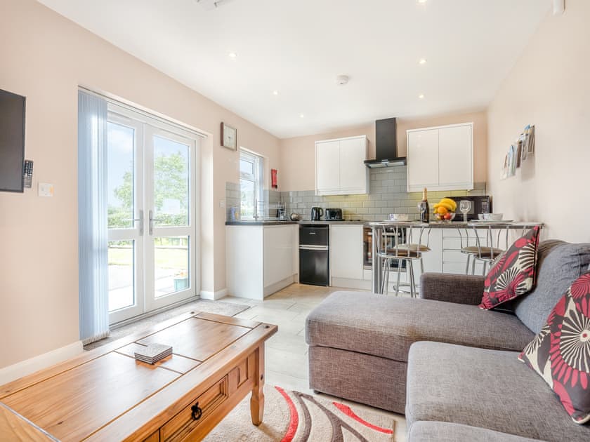 Thoughtfully laid out living space | Jemmett Lodge, Mersham, near Ashford