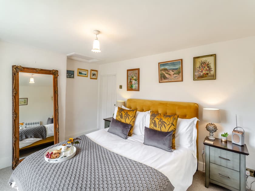 Double bedroom | Elm Cottage, Thornton-le-Moor, near Northallerton