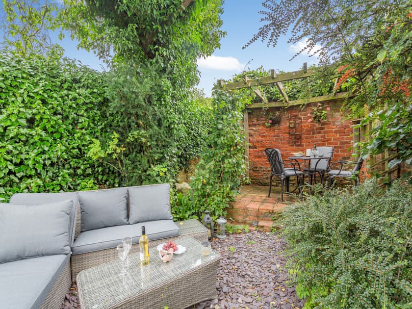 Sitting-out-area | Elm Cottage, Thornton-le-Moor, near Northallerton