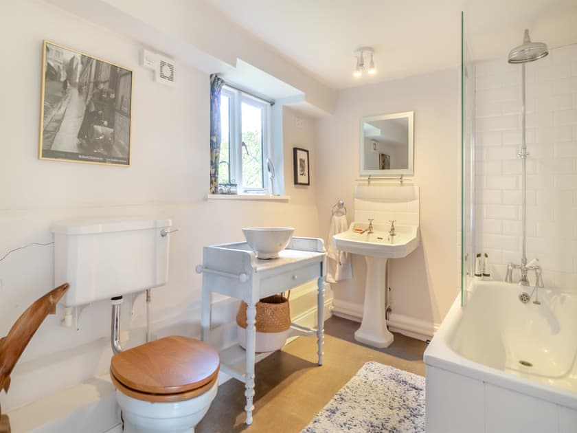 Bathroom | Linen Post Barn, Debenham, near Stowmarket