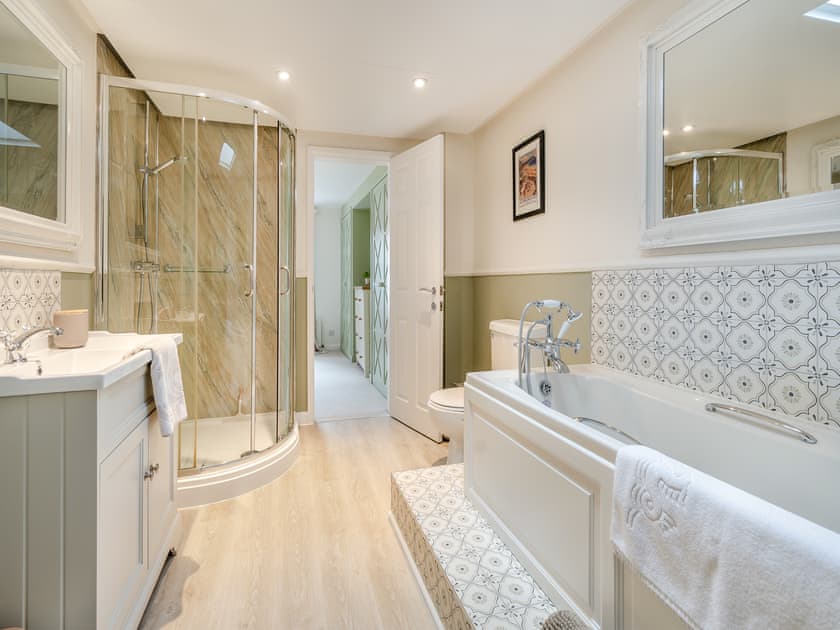 Bathroom | Mrs Cracker’s Cottage, Lund, near Driffield