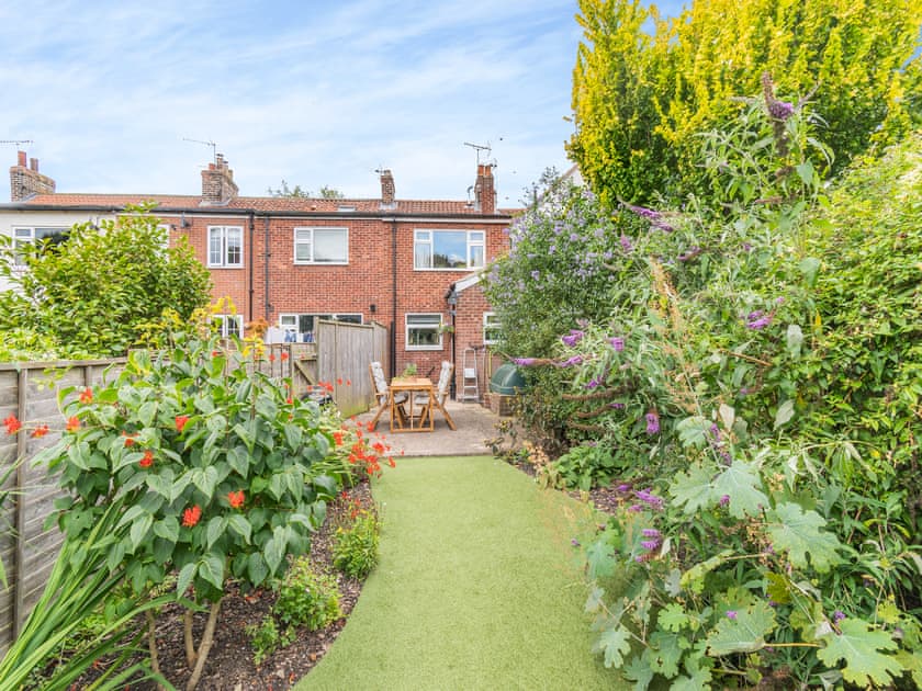 Exterior | Mrs Cracker’s Cottage, Lund, near Driffield