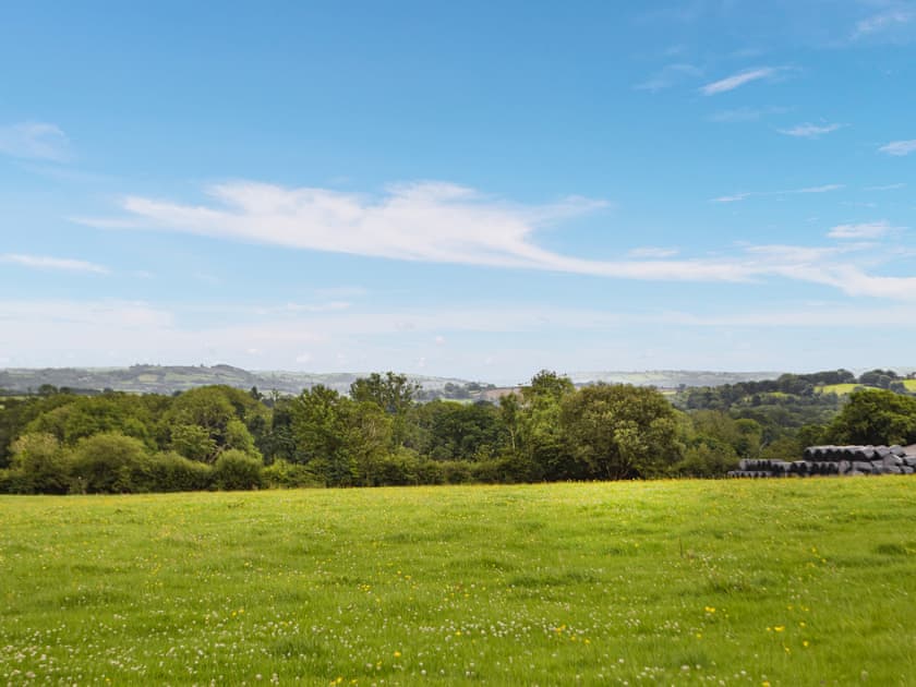 Surrounding area | Carnau Mawr - Brynawelon Farm, Meidrim, near Carmarthen