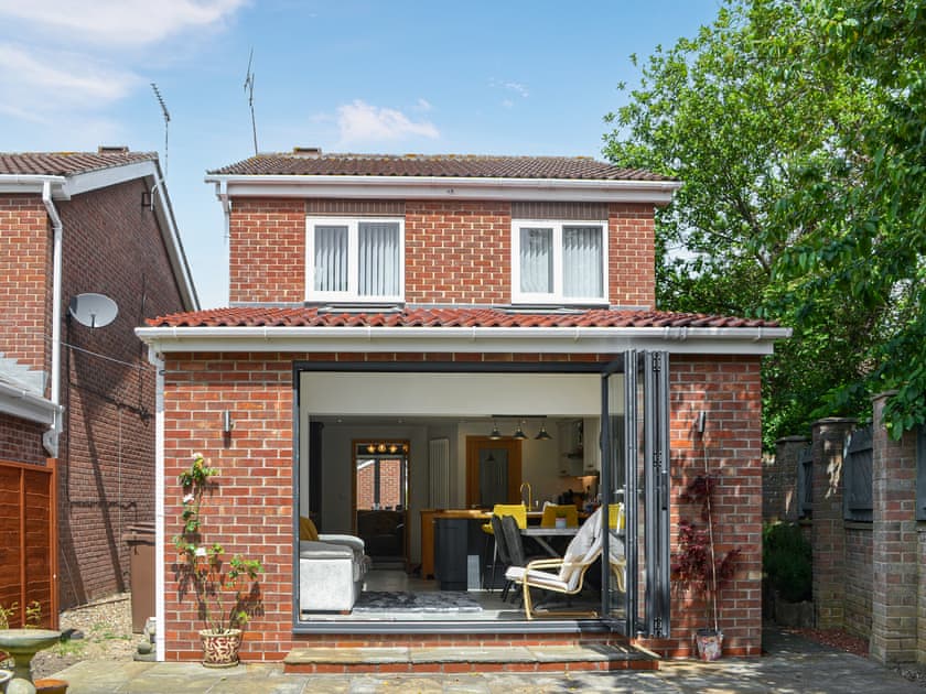 Exterior | Rowan House, Beverley