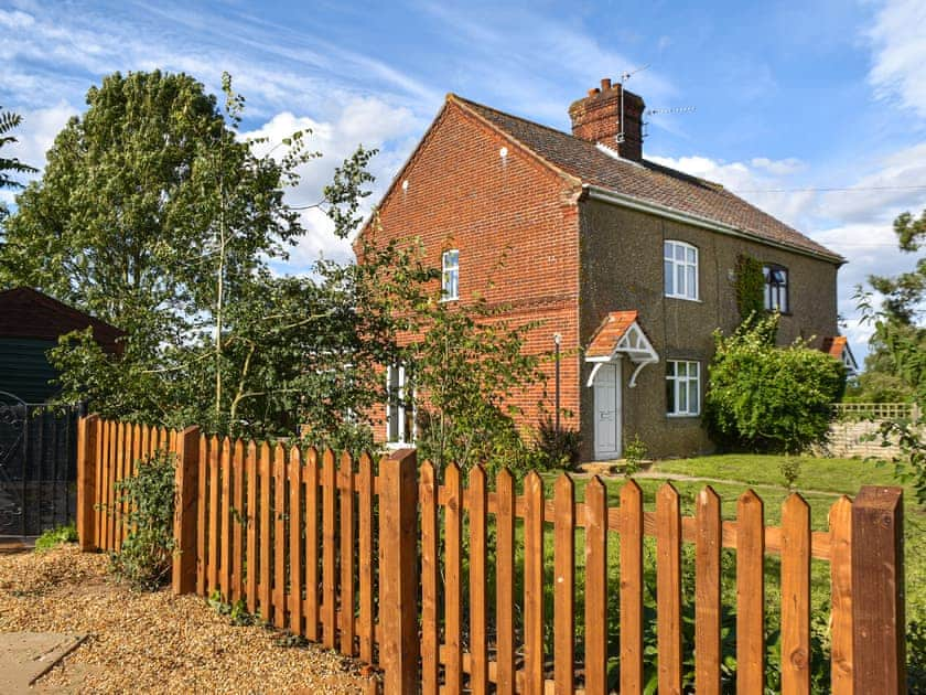 Exterior | 1 Brandiston Barn Cottage, Cawston near Reepham