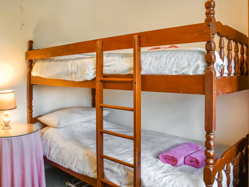 Bunk bedroom | 1 Brandiston Barn Cottage, Cawston near Reepham