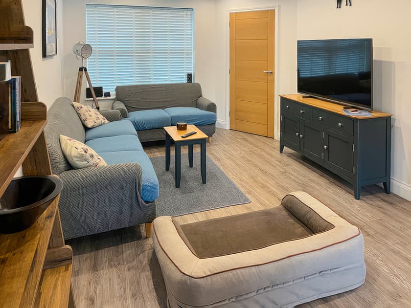 Living area | Norfolk Broads Cottage, Stalham Staithe