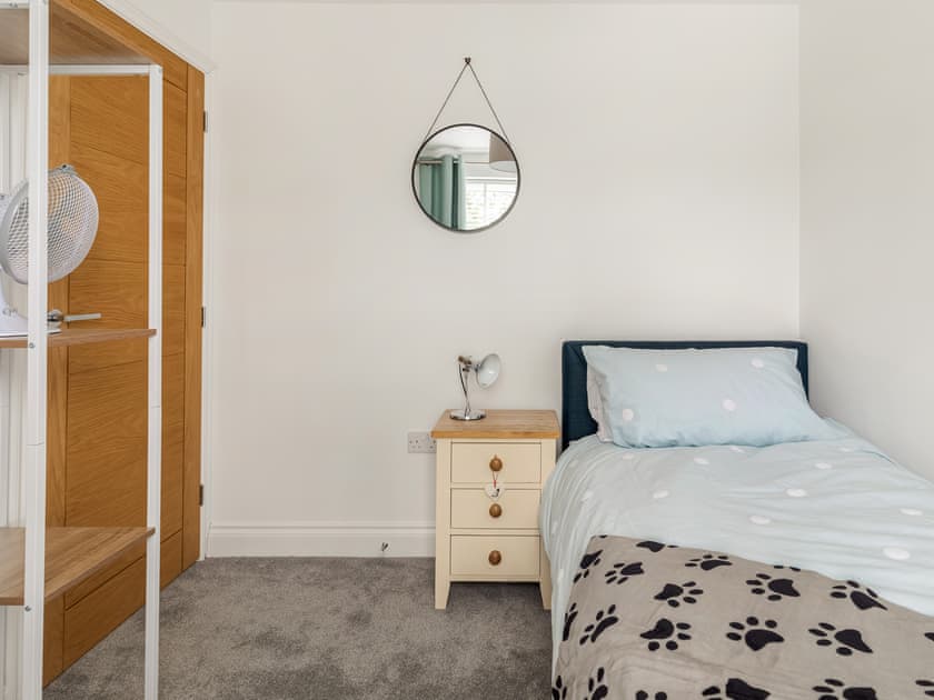 Single bedroom | Norfolk Broads Cottage, Stalham Staithe
