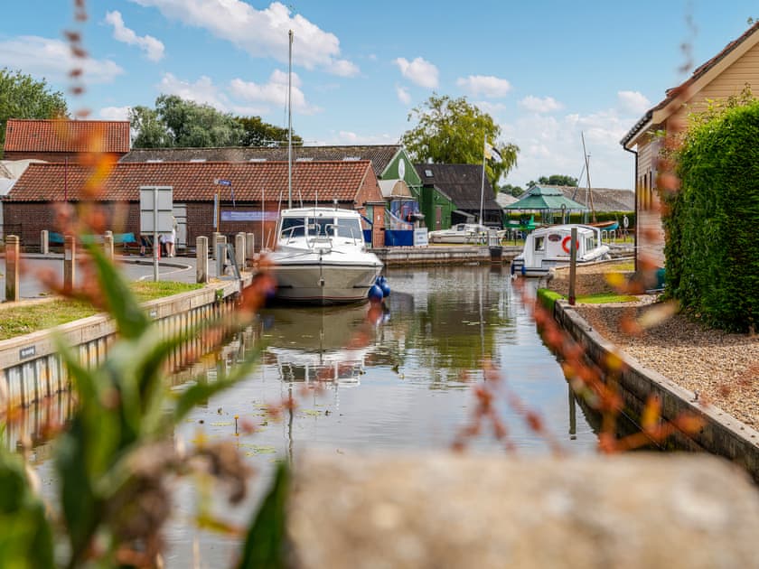 Surrounding area | Norfolk Broads Cottage, Stalham Staithe