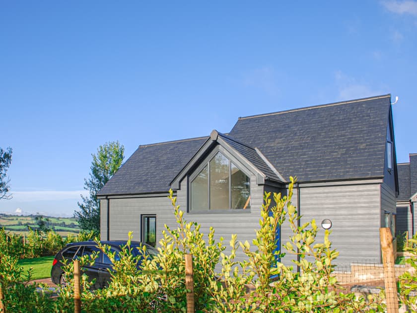 Trafalgar Fair Isle Holiday Cottages in Newport