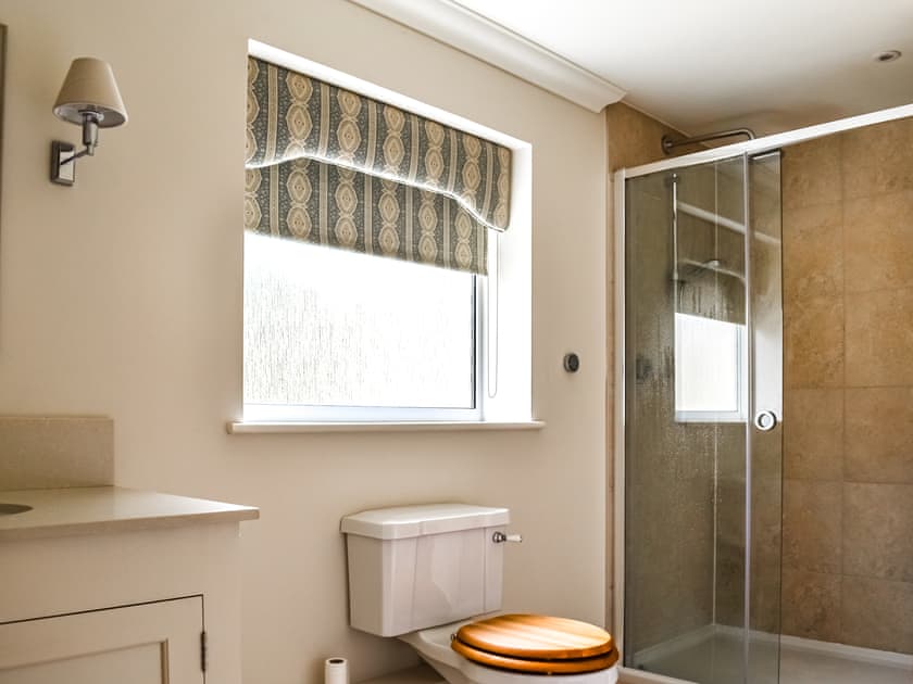 Bathroom | An Croke, Bury St Edmunds