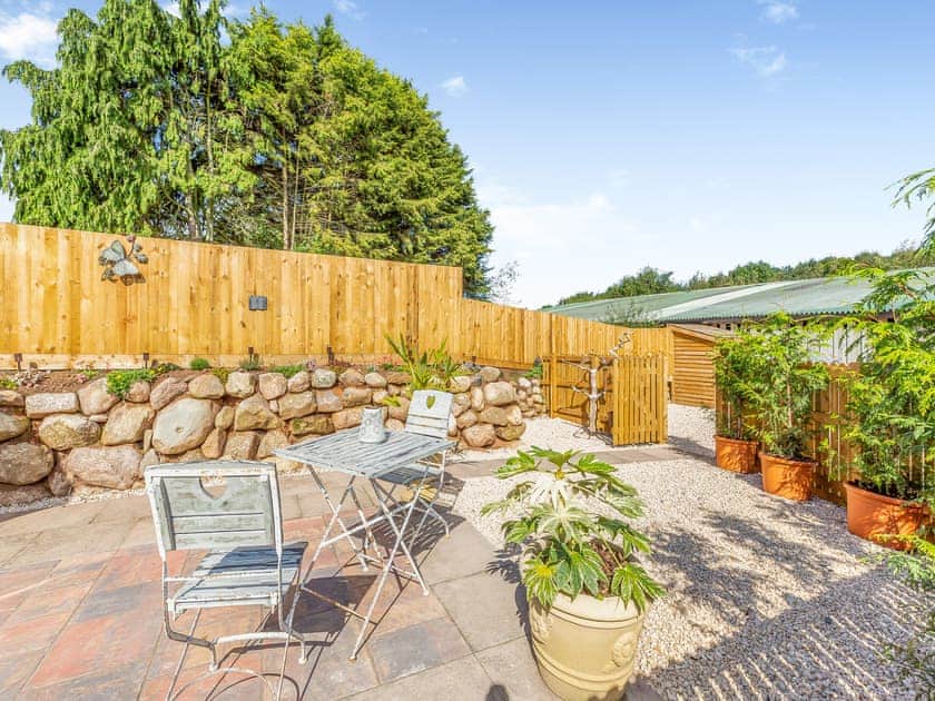 Sitting-out-area | The Pigeons Nest, Ellerdine, near Telford