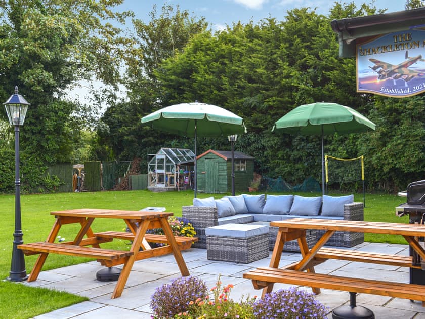 Outdoor area | Ivy Cottage, Marshchapel, near Cleethorpes