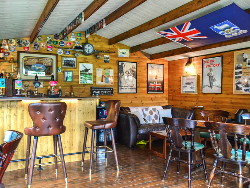 Pub | Ivy Cottage, Marshchapel, near Cleethorpes