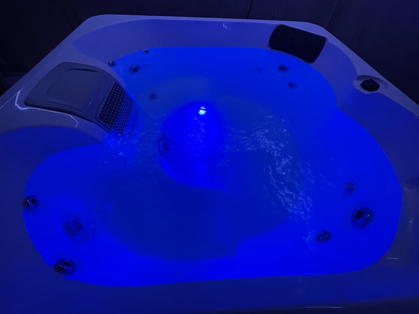 Jacuzzi | Golden Crown Suite, Tarbolton, near Mauchline