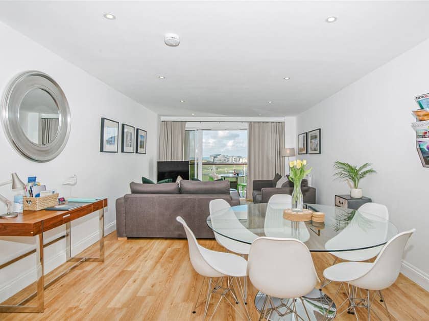 Dining Area | 50 Bredon Court - Bredon Court, Newquay