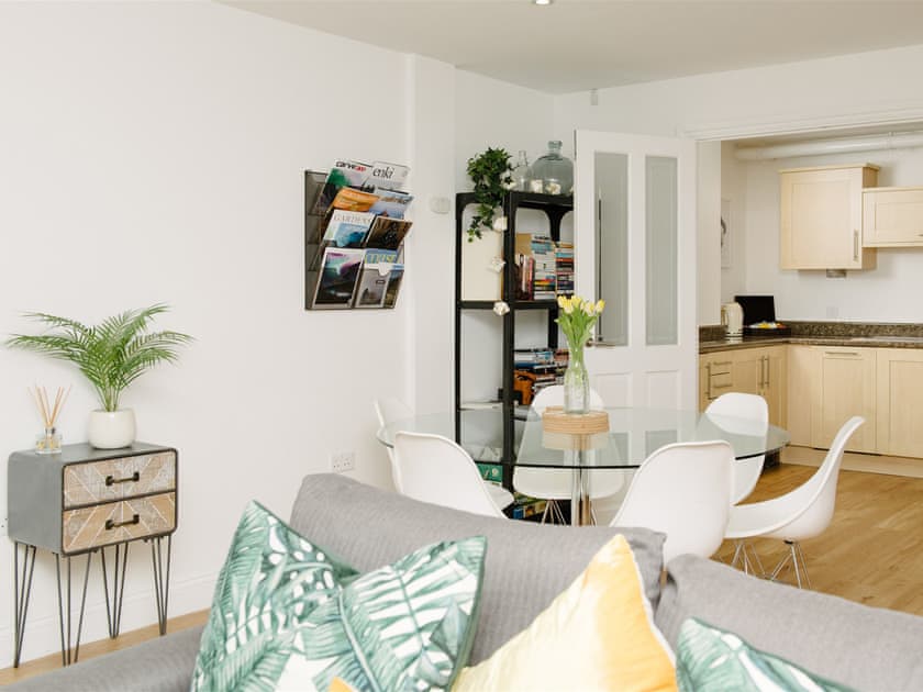 Dining Area | 50 Bredon Court - Bredon Court, Newquay