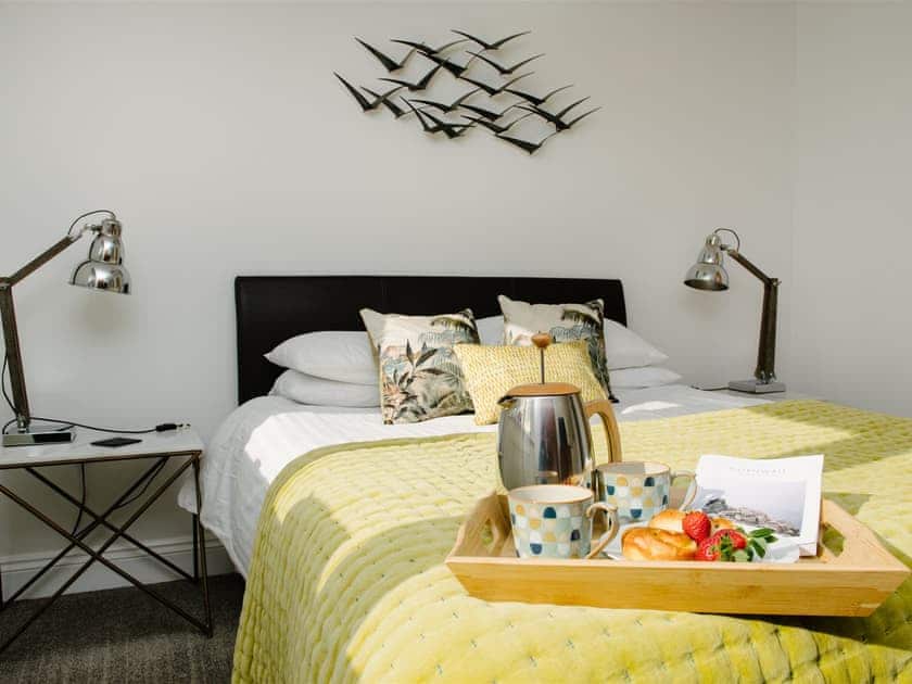Double bedroom | 50 Bredon Court - Bredon Court, Newquay
