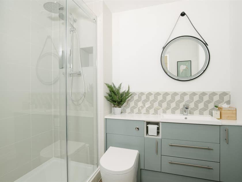 Bathroom | 50 Bredon Court - Bredon Court, Newquay